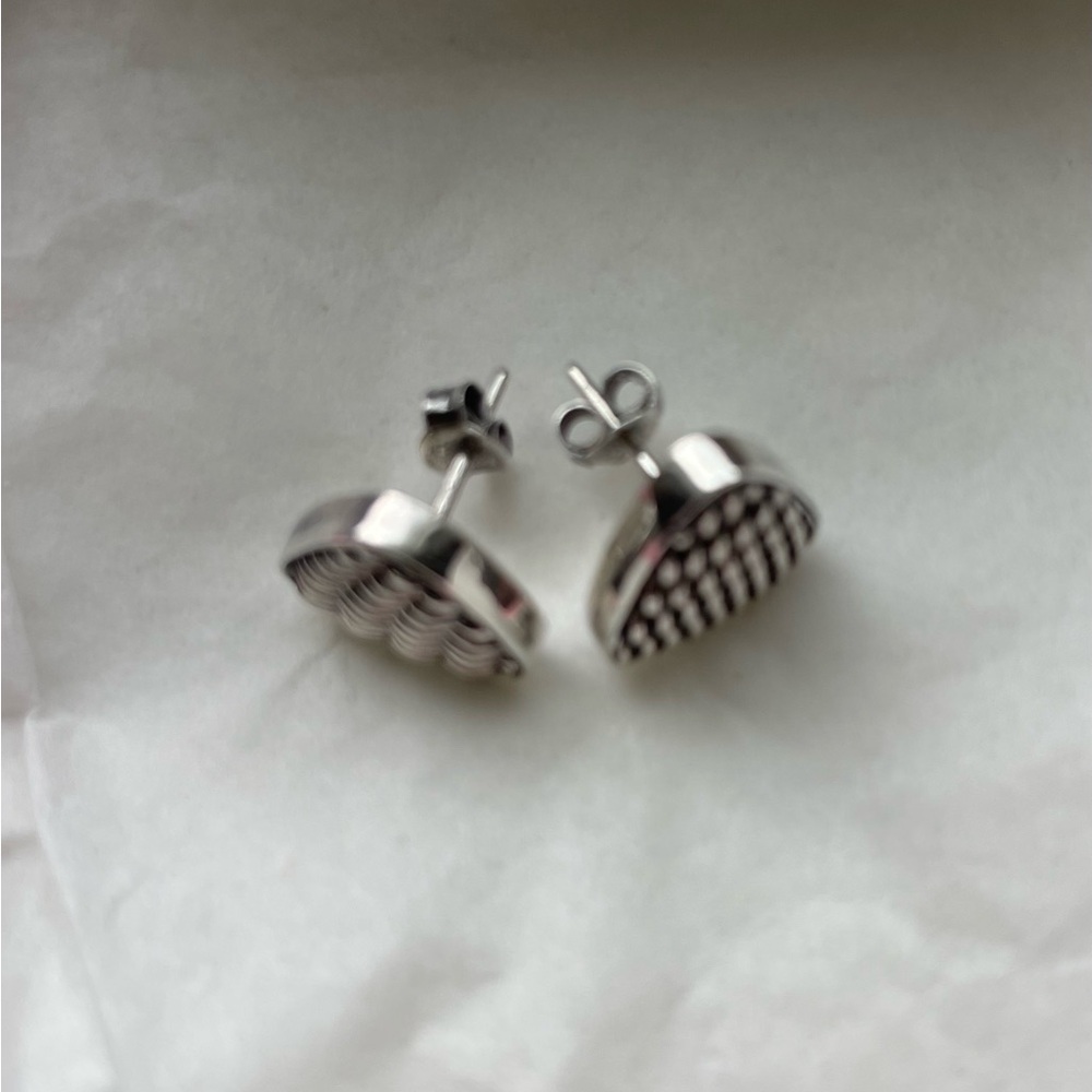 Mod Triangular Sterling Silver Earrings - Picture 2 of 4